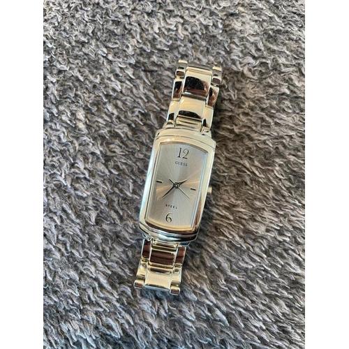 Montre Femme Guess Steel