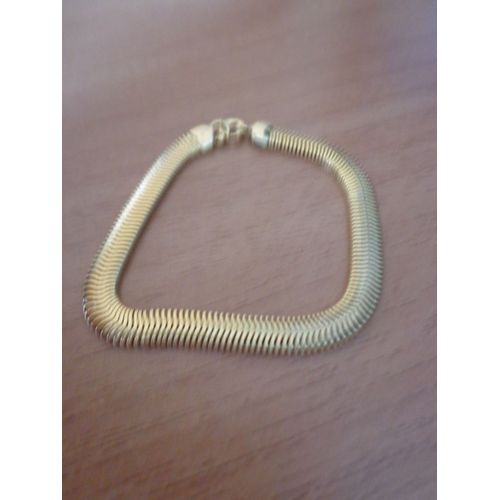 Bracelet