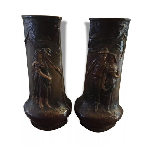 Paire de vases anciens marron