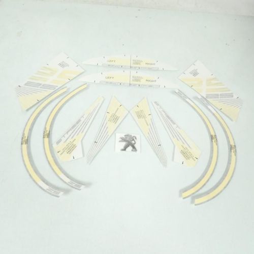 Kit Déco Emblème Autocollant Pour Scooter Peugeot 50 Streetzone 804465 Neuf