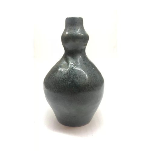 Vase en cramique vintage bleu sign AP bleu