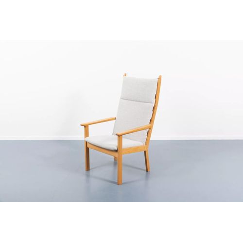 Ge 284a Highbacked Lounge Chair By Hans Wegner For Getama Bois