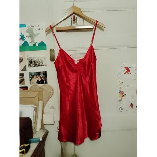 Nuisette Rouge 38 M Ici Et Maintenant.