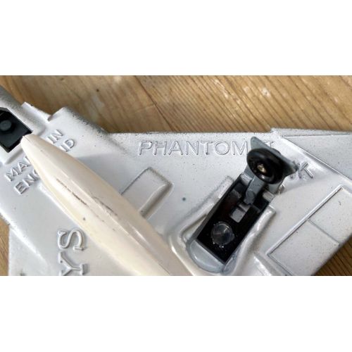 Avion Dinky Toys Royal Navy F4k Phantom Ii
