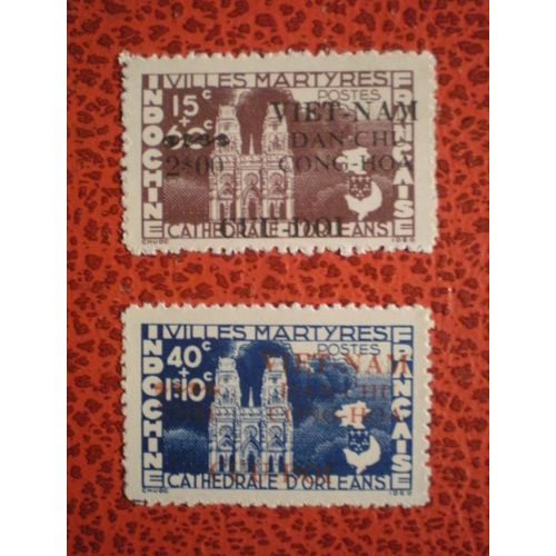 Lot De 2 Timbres Neufs - Vietnam Du Nord - Viet-Nam - Timbres D'indochine Surchargés - Année 1945