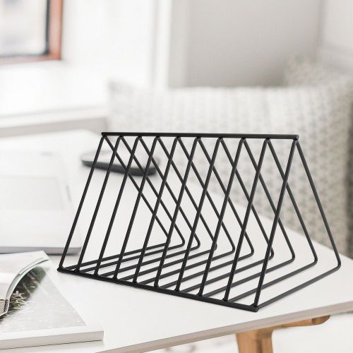 Porte-revues/livres/fichiers triangulaire a 9 emplacements en fer, organiseur de bureau, etagere de rangement (noir)