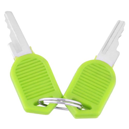 Cadenas de voyage haute securite avec 2 cles et revetement plastique