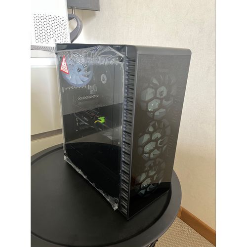 PC Gamer AMD Ryzen 5 4600G - Ram 16 Go - SSD 500 Go - AMD Radeon RX 6600 XT Gaming X 8G