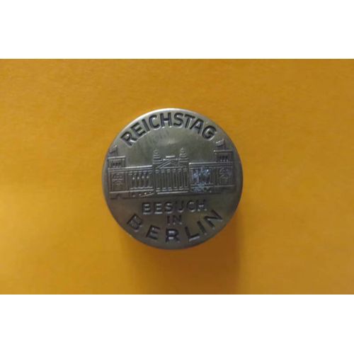 Insigne Médaille Badge Allemand Berlin/Med24a
