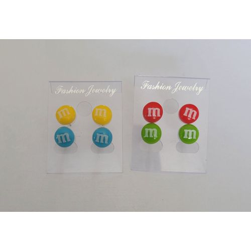Lot De 4 Paires De Boucles D'oreilles Mms !