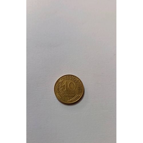 Piece 10 Centimes Francs  1974 Republique Française