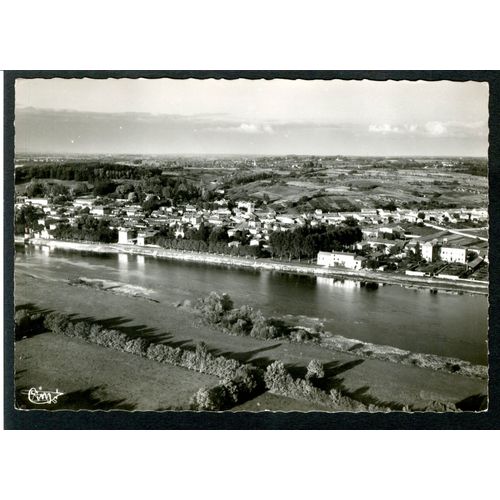 Carte Postale Montmerle-Sur-Saone, Ain, Vue Aérienne Des Bords De La Saône, 1951