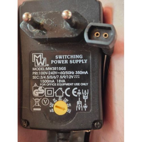 Chargeur universel MW3R15GS – Multi-tension réglable – 1500mA – 3V à 12V – Connecteur standard