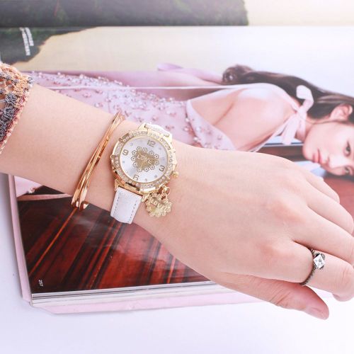 Montre Zhoulianfa Pour Femme Avec Pendentif Cour Et Strass En Cuir Synthetique (Blanc)