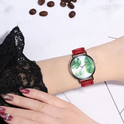 Montre A Quartz Zhoulianfa Avec Bracelet En Cuir Synthetique Et Motif Feuilles Simples, Unisexe (Rouge)