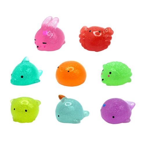 Lot de 8 jouets anti-stress à presser à la main, boule à presser, figurine d'animal, jouet à pincer, cadeau de vacances