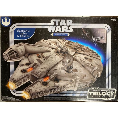 Star Wars Original Trilogy Collection Millennium Falcon 2004