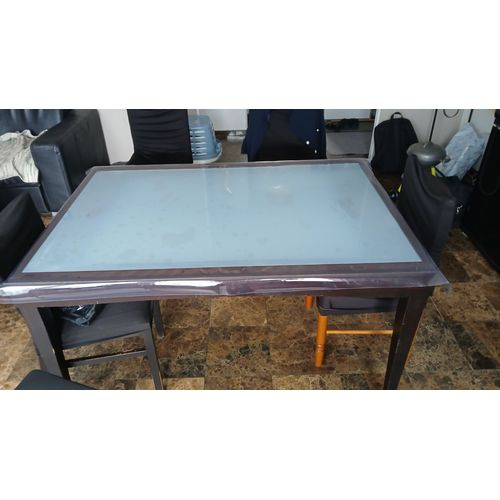 Table À Manger