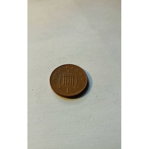 Piece 1 Pence 2005 Elizabeth Ll Dg Reg Fd