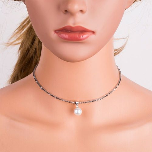 Collier Simple Et Tendance En Fausses Perles Pour Femme (Argent)