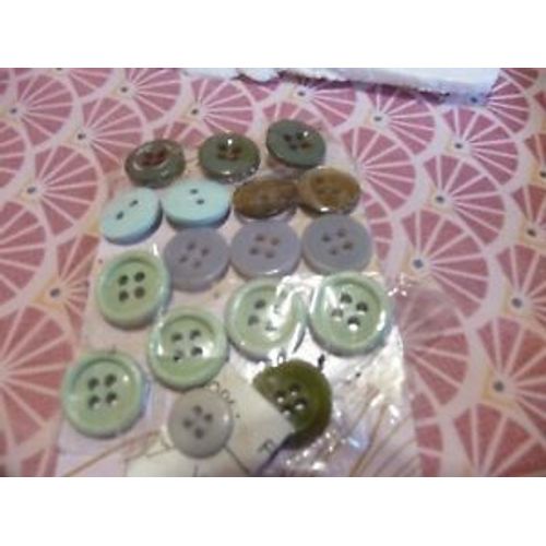 17 Boutons Chemises Dif Dif Diam 10 11 Vert