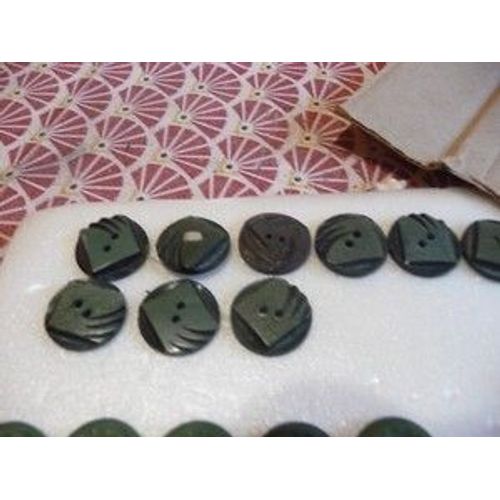 Lot De 9 Boutons Vert Diam 11