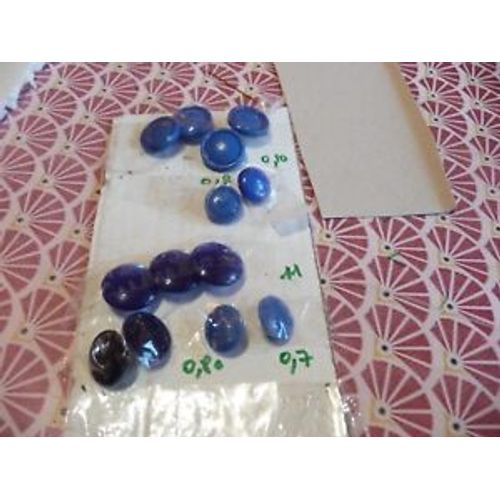 Lot De 13 Boutons Bleus Dif Diam