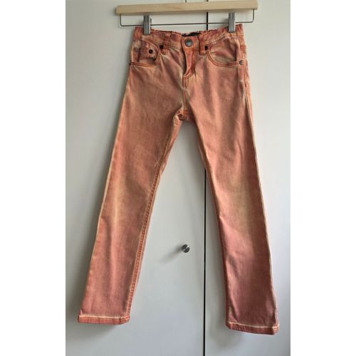 Jean Ikks, Taille 8 Ans