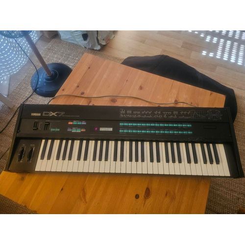 Yamaha Dx7 - Synthétiseur Légendaire - Accessoires - Excellent Etat / Révisé (Facture)