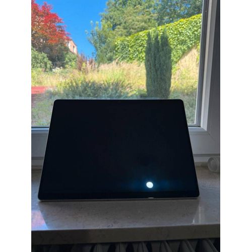 Microsoft Surface Pro Copilot+ PC (11e génération) 2024 - 13" Qualcomm Snapdragon X Elite - Ram 16 Go - SSD 512 Go