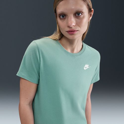 Tee-Shirt Nike Sportswear Club Essentials Pour Femme - Vert