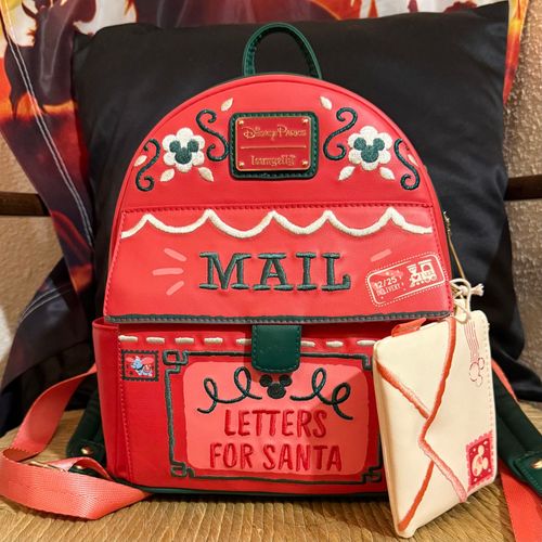 Sac à dos Loungefly - Christmas Mailbox Disneyland Paris Letter Santa