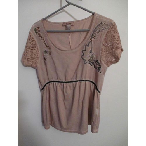 Joli Tee-Shirt / Blouse Taille 40