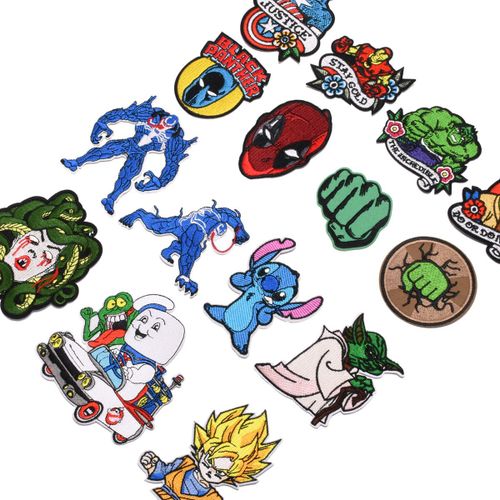 Patch Thermocollant 15 Pcs Spider - Man ÉCusson Thermocollant Enfant Broderies ÉCusson BrodÉ Patch pour DIY Customiser VÊTement T-Shirt Jeans,Sac À Dos Veste d'enfant Et Adulte À Cacher Les Trous