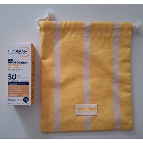 Crème Solaire Et Sa Pochette En Tissu 