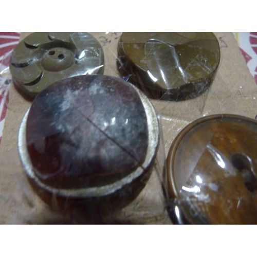 Queue5 Lot 1 Bouton Ancien Diam 30 Cuir Metal Collection