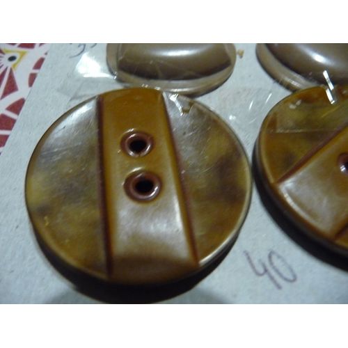 Lot8 F 2 Gros Boutons Marrons Anciens Collection 40 Diam