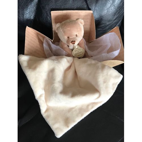 Doudou Peluche Ours Marron Clair Tenant Un Mouchoir Crème Doudou Et Compagnie  16cm