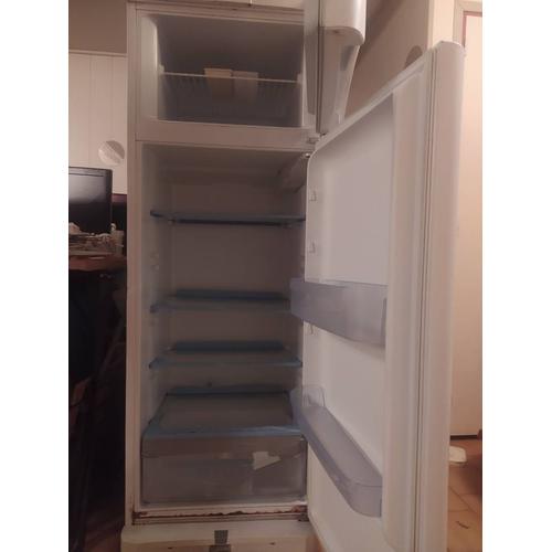 Vend frigidaire Indesit classeA+