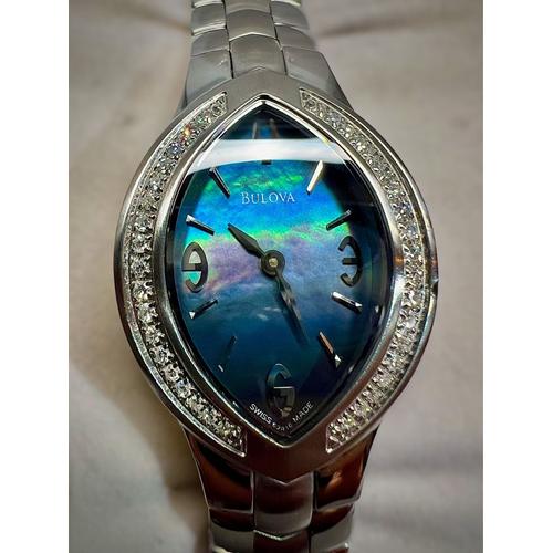 Montre Bulova Diamants Femme 