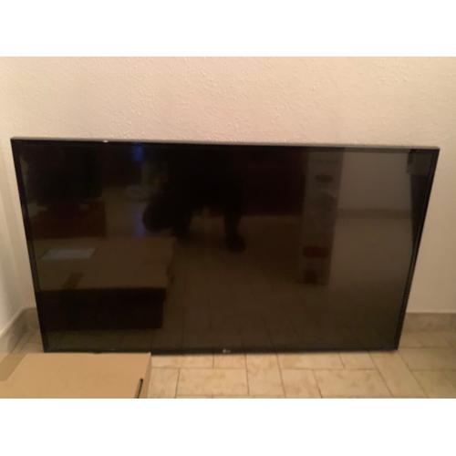LG 49UF64 - 49" - TV UHD 4K 123 cm