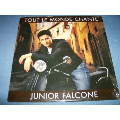 Tout Le Monde Chante