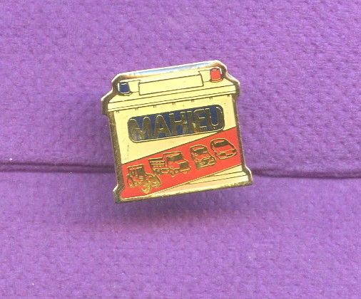 Rare Pins Batterie Voiture Tracteur Camion Mahieu D507