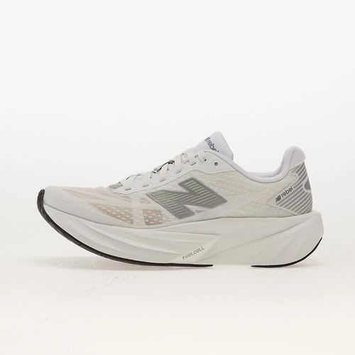 Chaussures Baskets New Balance Rebel White Eur