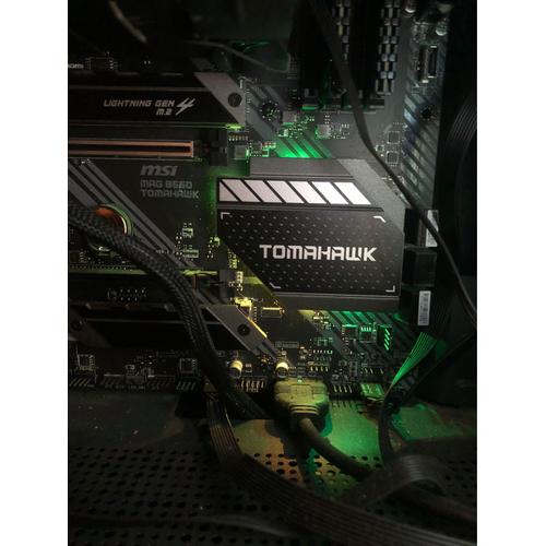 PC Gamer AMD RYZEN 5-5600G - 3.9 Ghz - Ram 16 Go - SSD 1 To