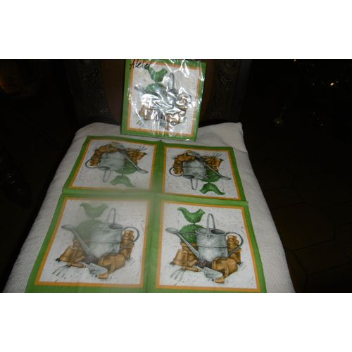 Rayher Serviettes Papier 33x33cm 3 Plis " Arrosoir " Paquet De 20