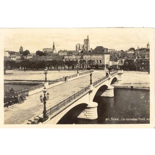 Sens. " Le Nouveau Pont " Yonne.1935