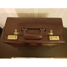 Vintage, très belle valise cuir type pilote, cuir bordeaux.