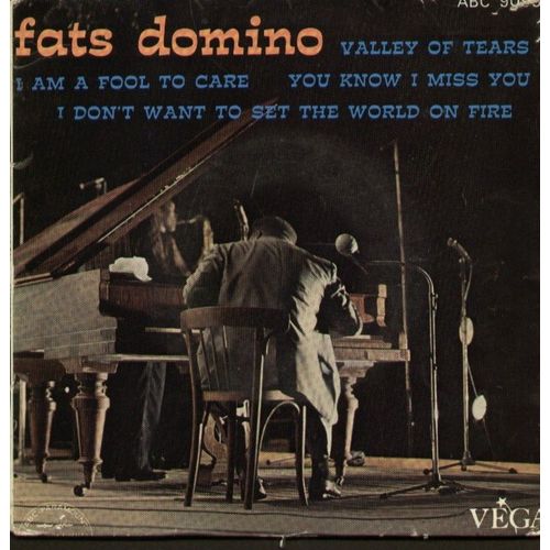 I Am A Fool To Care  -  Valley Of Tears  -  I Don't Want To Set The World On Fire  -  You Know I Miss You