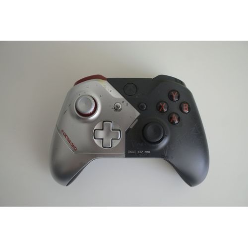 Manette Xbox One Cyberpunk